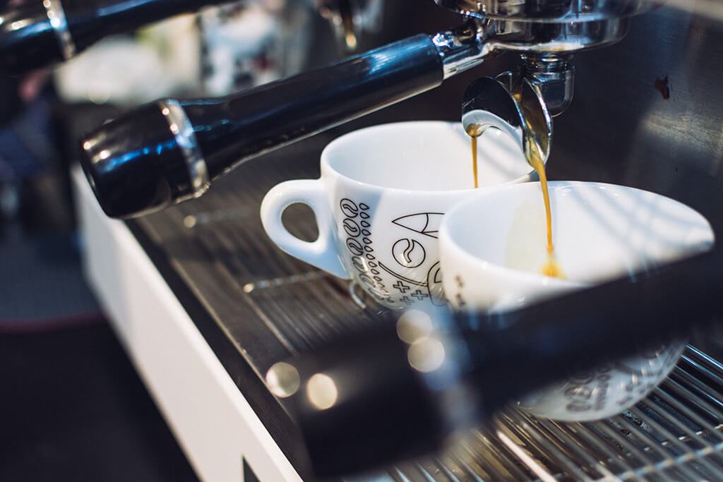 foodiesfeed get ready for your espresso